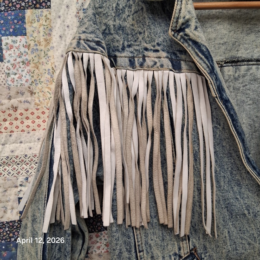 Vintage HAVOC Western Fringe Acid Wash Denim Jacket Womens Size Large 80s BOHO - Picture 4 of 11